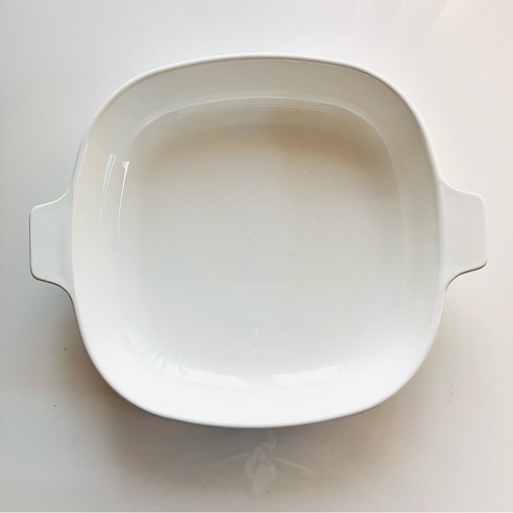 Corningware 9in Skillet w/ handle - Picture 6 of 9